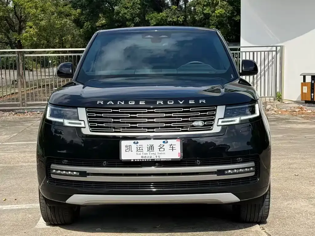 Land Rover Range Rover — фото 1
