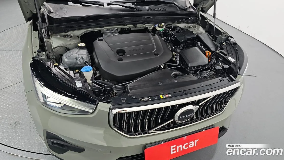 Volvo XC40 2023 из KR, фото 10
