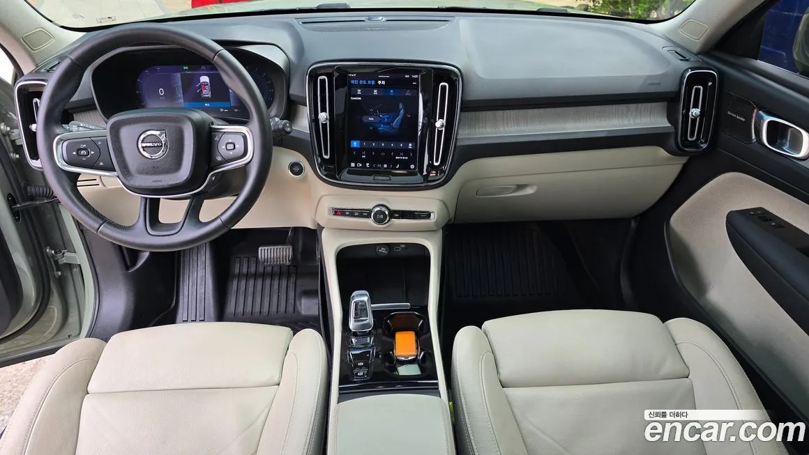 Volvo XC40 2023 из KR, фото 6