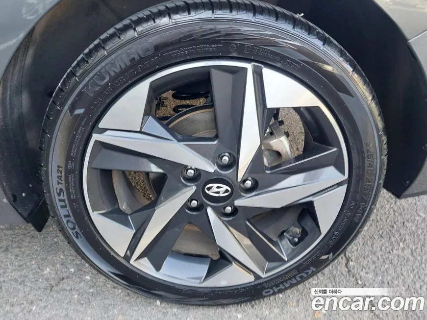 Hyundai AVANTE — фото 5