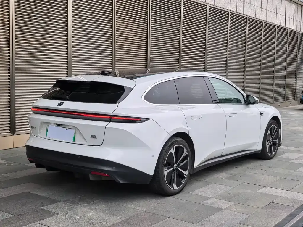 NIO ET5T 2024 из CN, фото 7