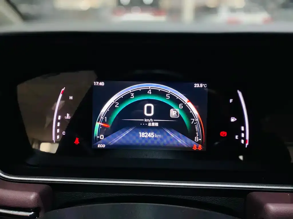 GAC Motor Trumpchi M6 — фото 3