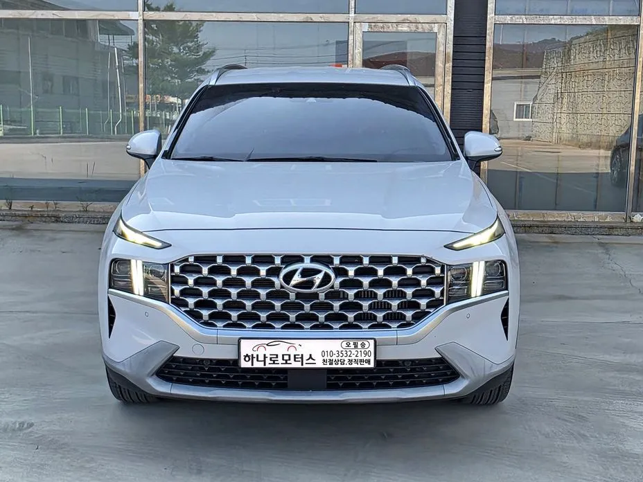 Hyundai Santafe — фото 1