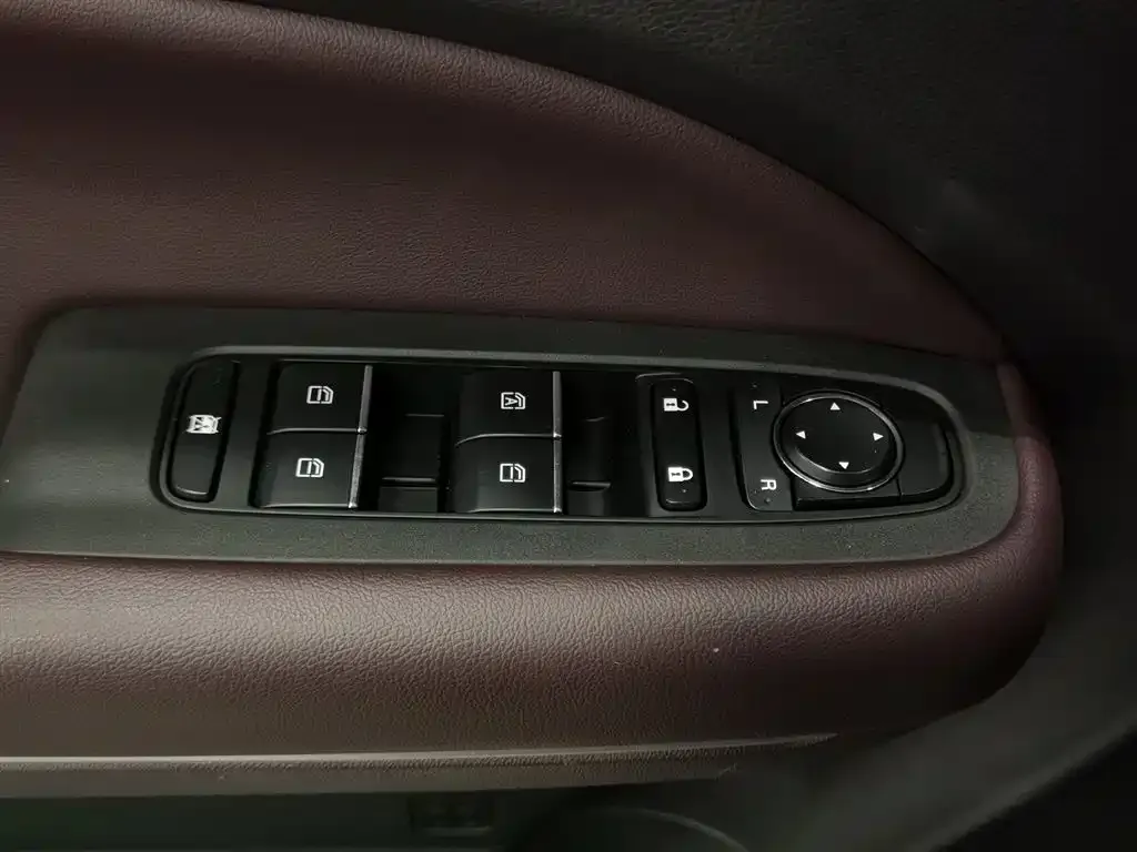 GAC Motor Trumpchi M6 2023 из CN, фото 7