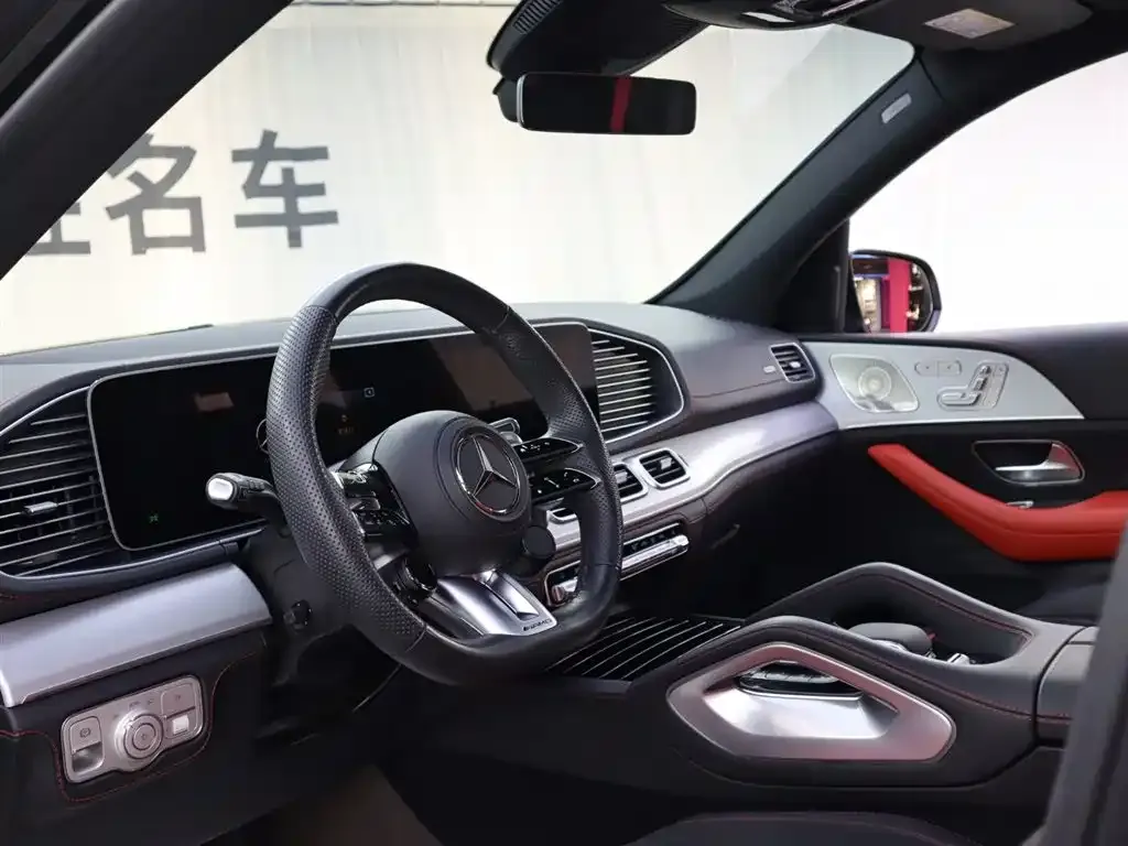Mercedes-Benz GLE AMG — фото 7