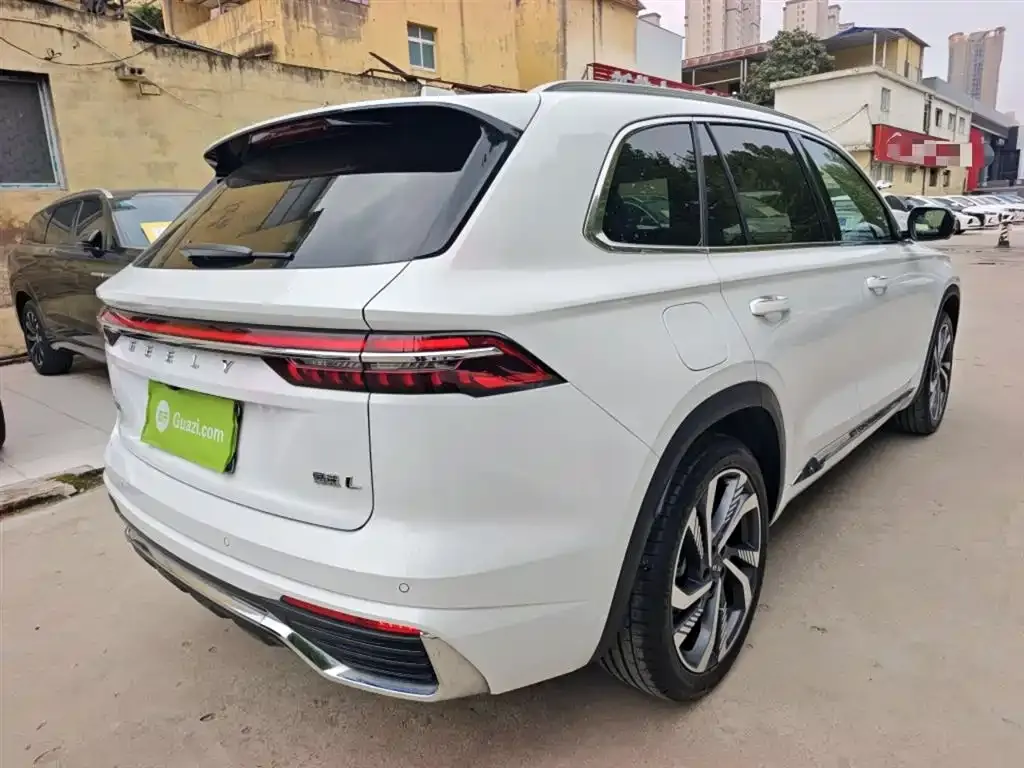 Geely Xingyue L — фото 4