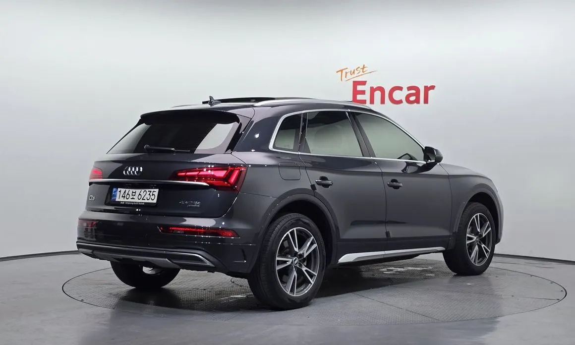 Audi Q5 2021 из KR, фото 7