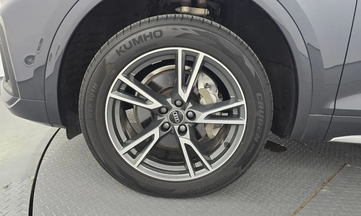 Audi Q5 2021 из KR, фото 10