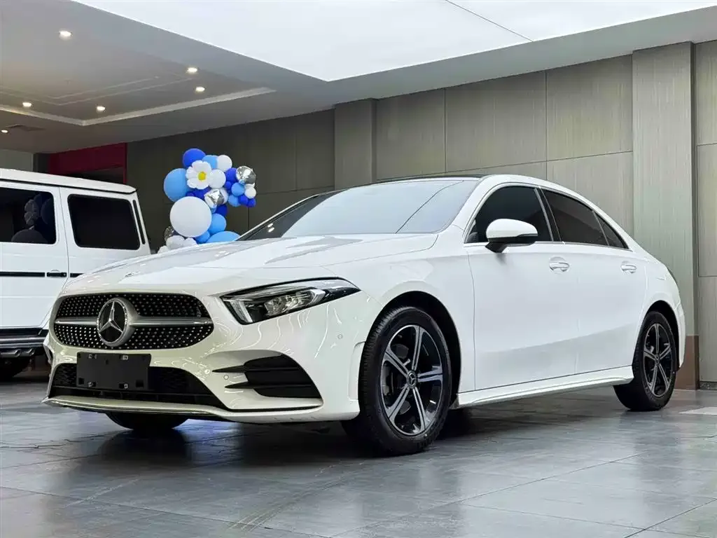 Mercedes-Benz A-Class — фото 1
