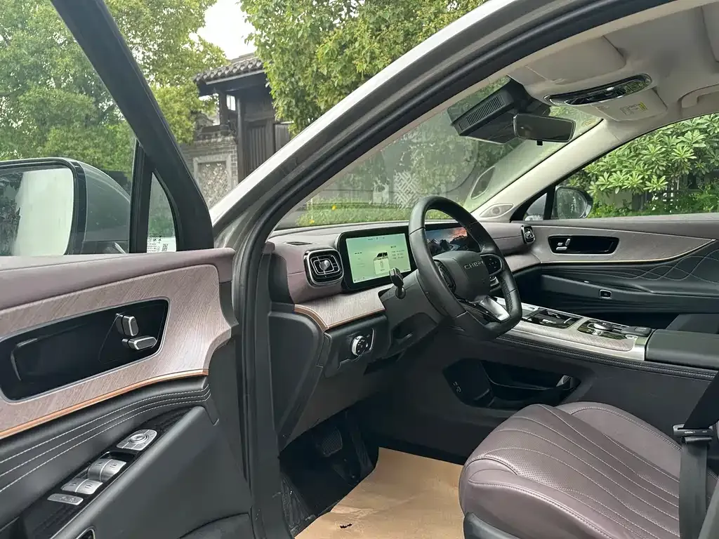 Chery Tiggo 9 C-DM — фото 4