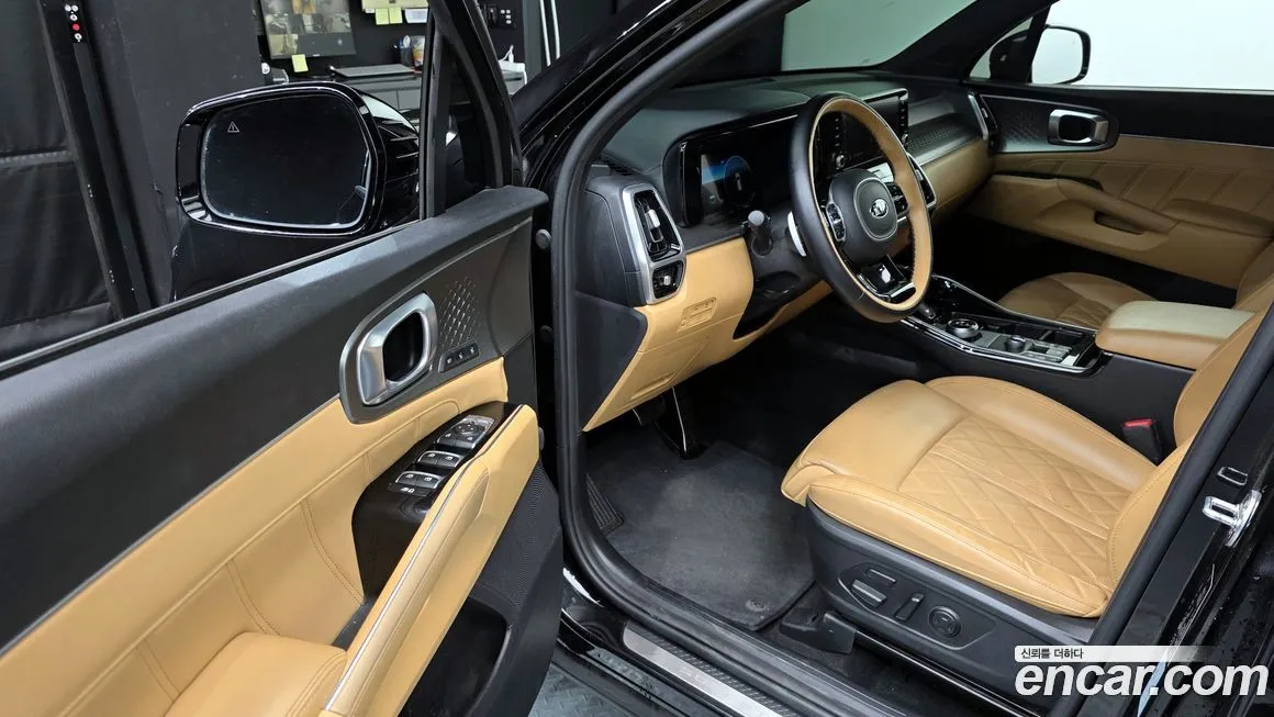 Kia Sorento — фото 8