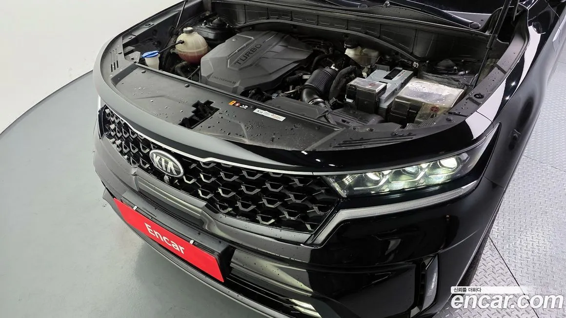 Kia Sorento — фото 10