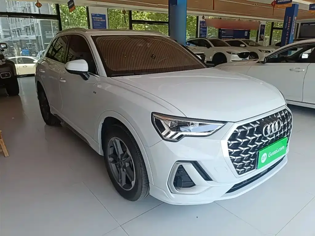 Audi Q3 — фото 5