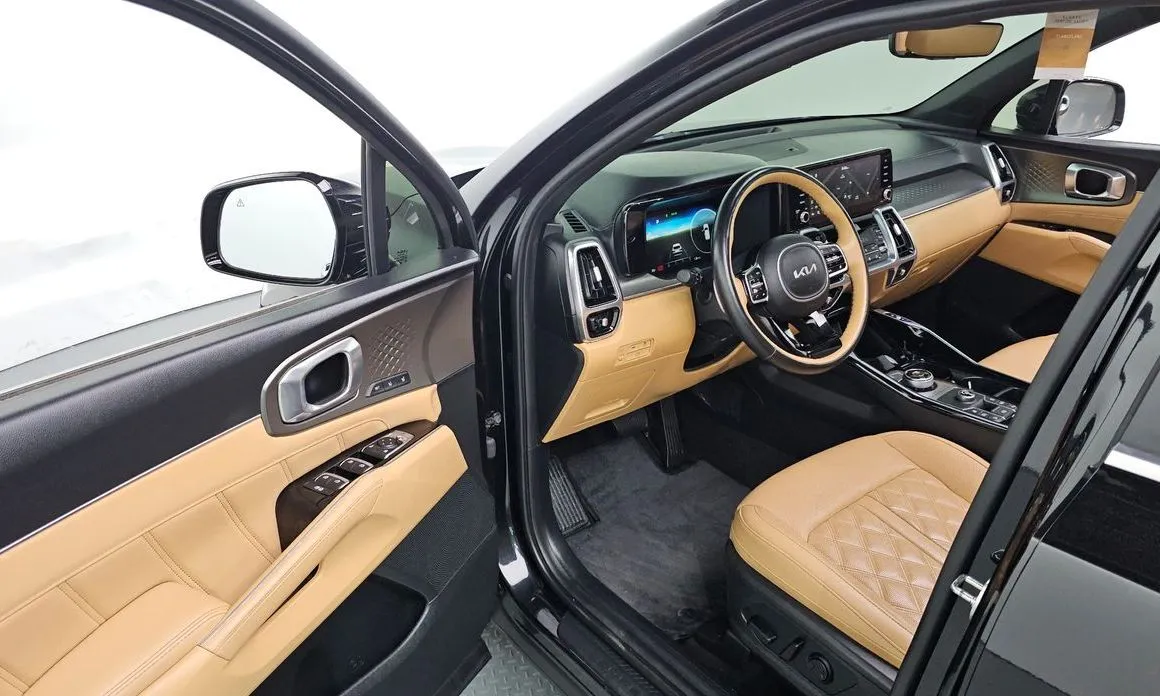 Kia Sorento — фото 6