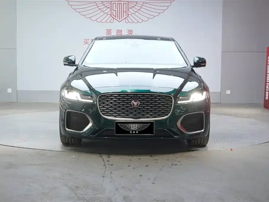 Jaguar XFL — фото 5
