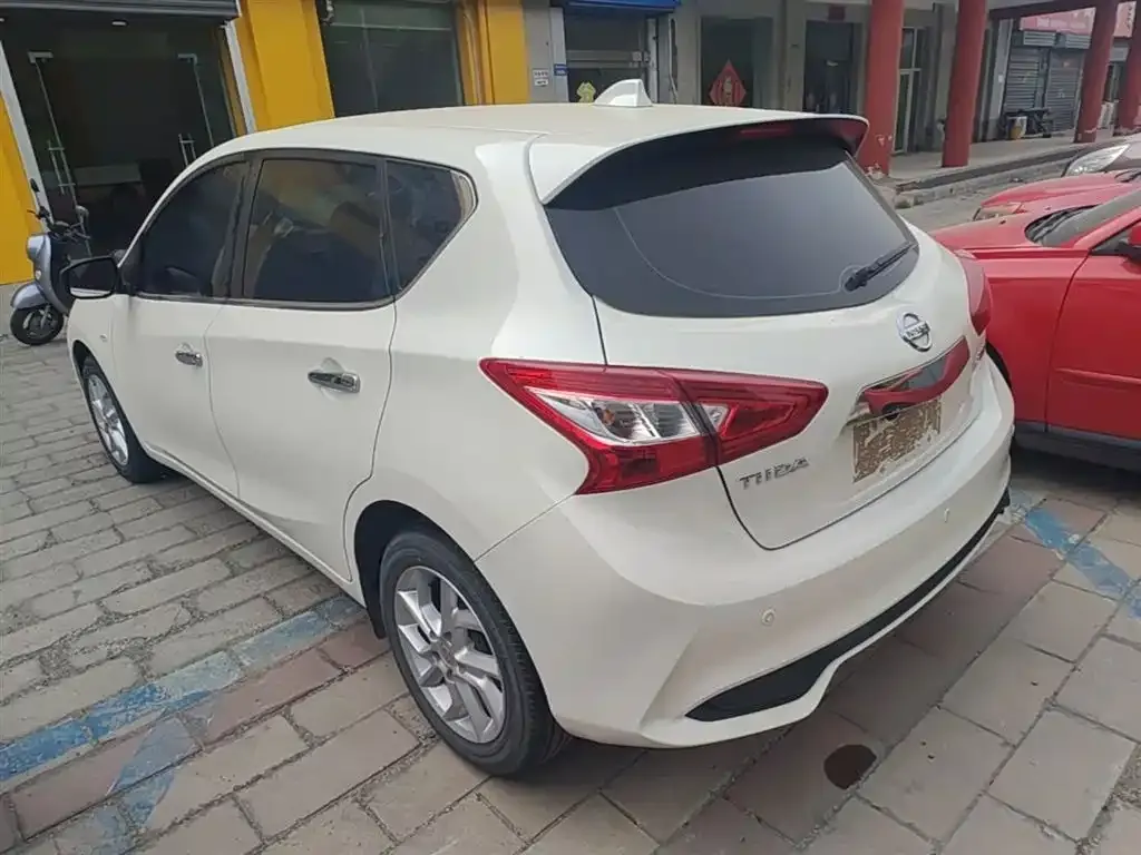 Nissan Tiida 2024 из CN, фото 4