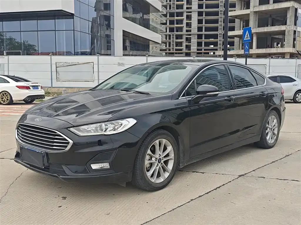Ford Mondeo 2021 из CN, фото 8