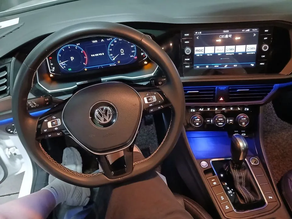 Volkswagen Jetta 2021 из KR, фото 10