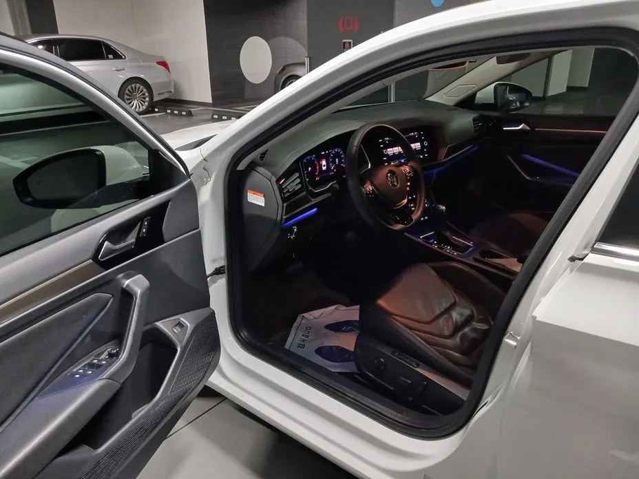 Volkswagen Jetta 2021 из KR, фото 9