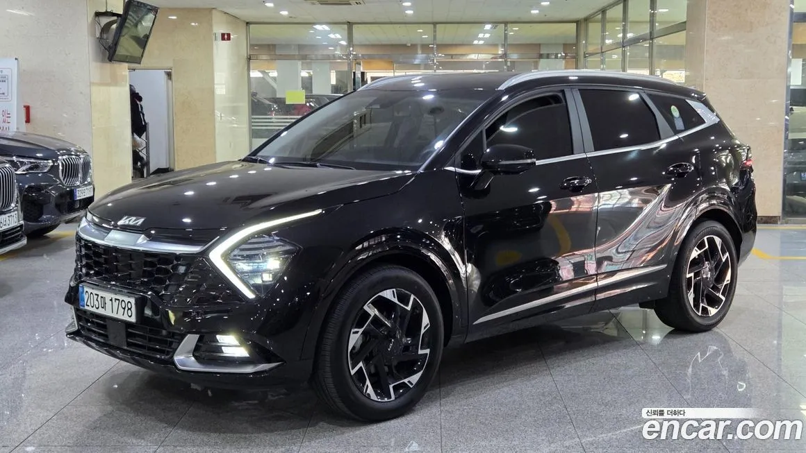 Kia Sportage — фото 1