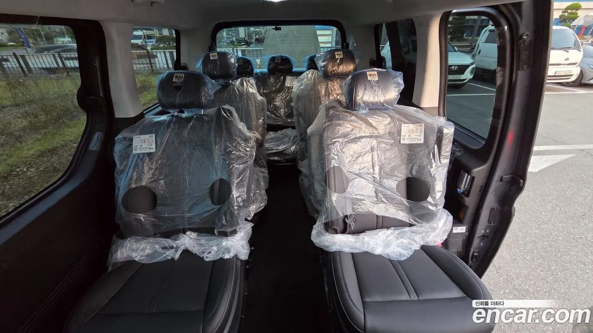 Hyundai Staria 2025 из KR, фото 7