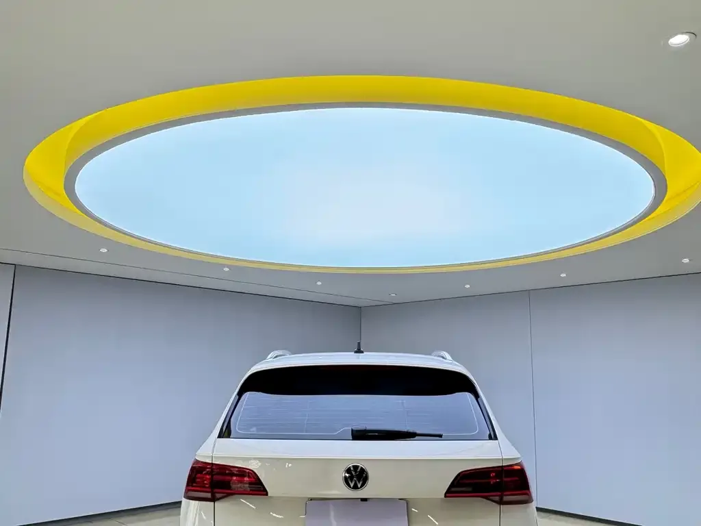 Volkswagen Tharu — фото 2