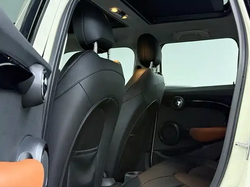 MINI Cooper (3-door) 2021 из CN, фото 2