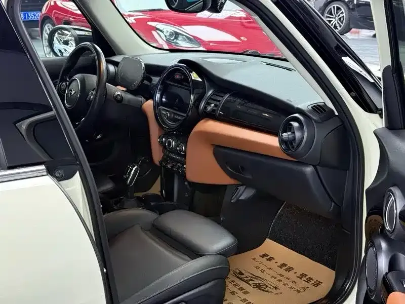 MINI Cooper (3-door) 2021 из CN, фото 8