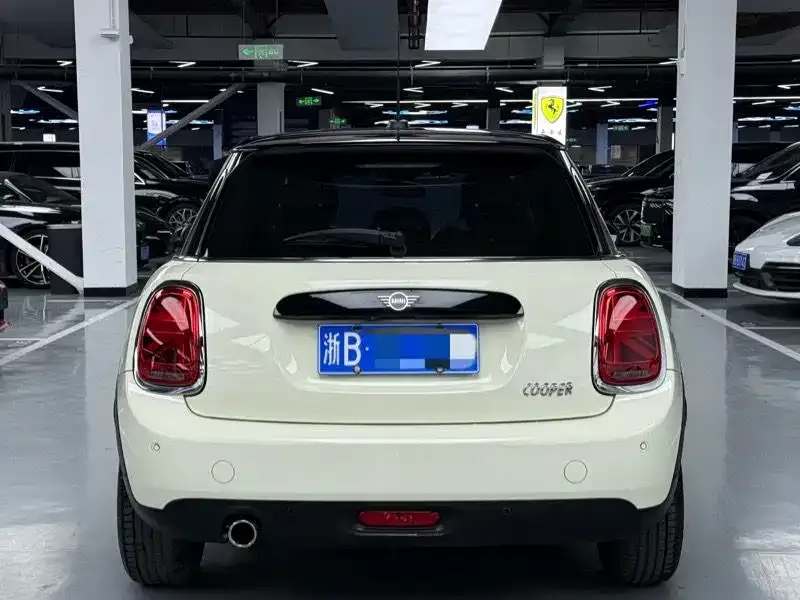 MINI Cooper (3-door) 2021 из CN, фото 10