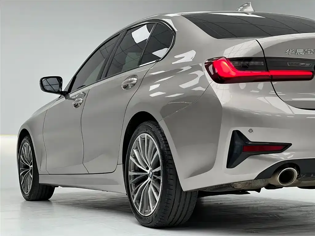 BMW 3 Series — фото 9