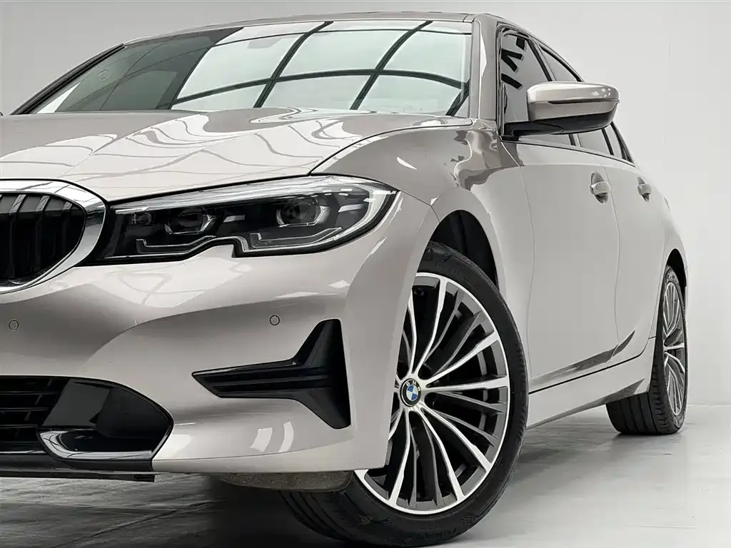 BMW 3 Series — фото 10