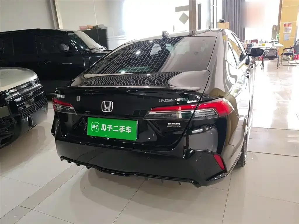 Honda Inspire — фото 9