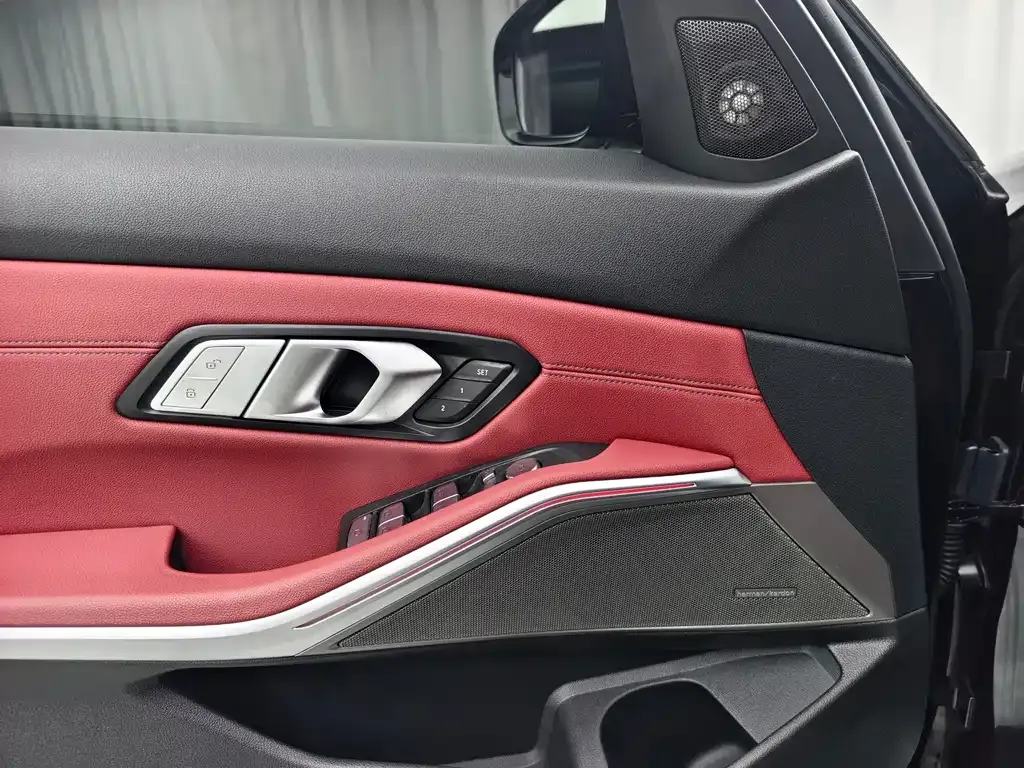 BMW 3 Series — фото 10