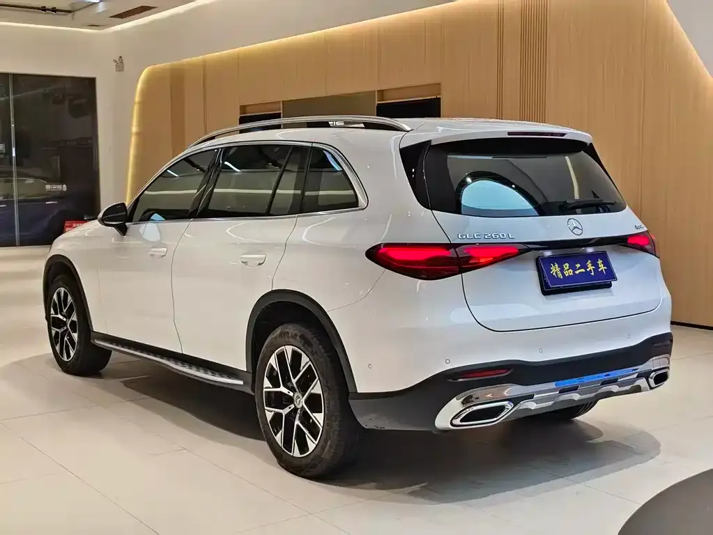 Mercedes-Benz GLC — фото 6