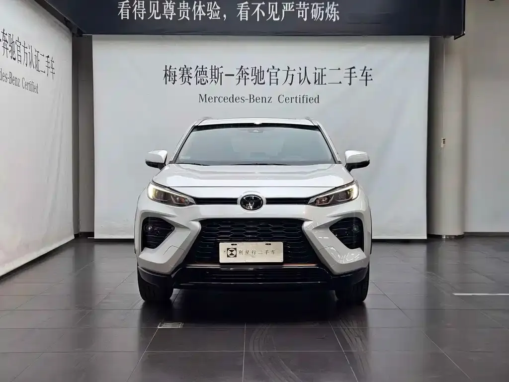 Toyota Wildlander — фото 2