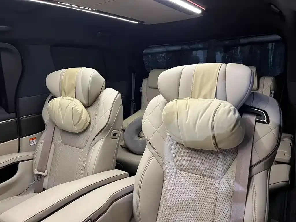 Toyota Alphard — фото 4