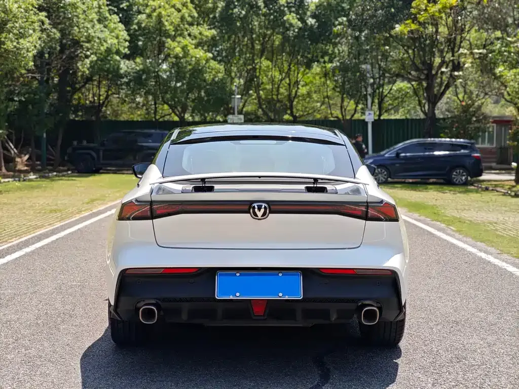 Changan UNI-V 2024 из CN, фото 4