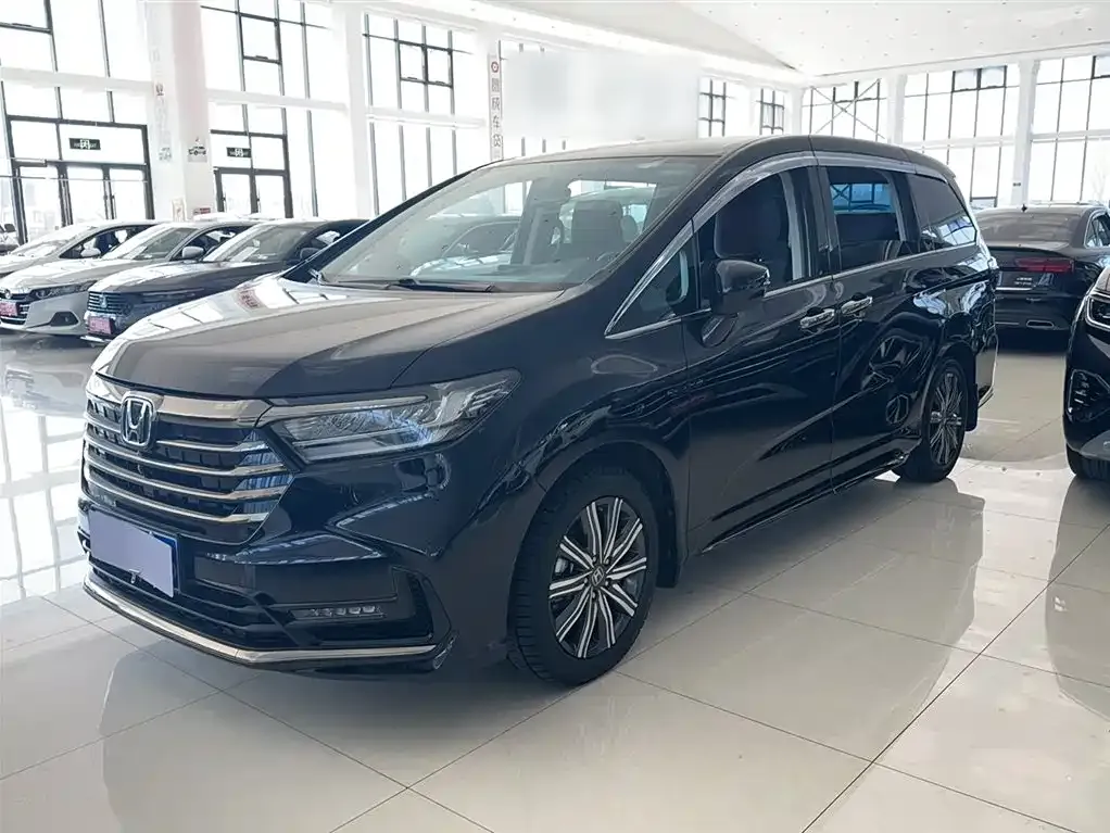 Honda Odyssey 2023 из CN, фото 5