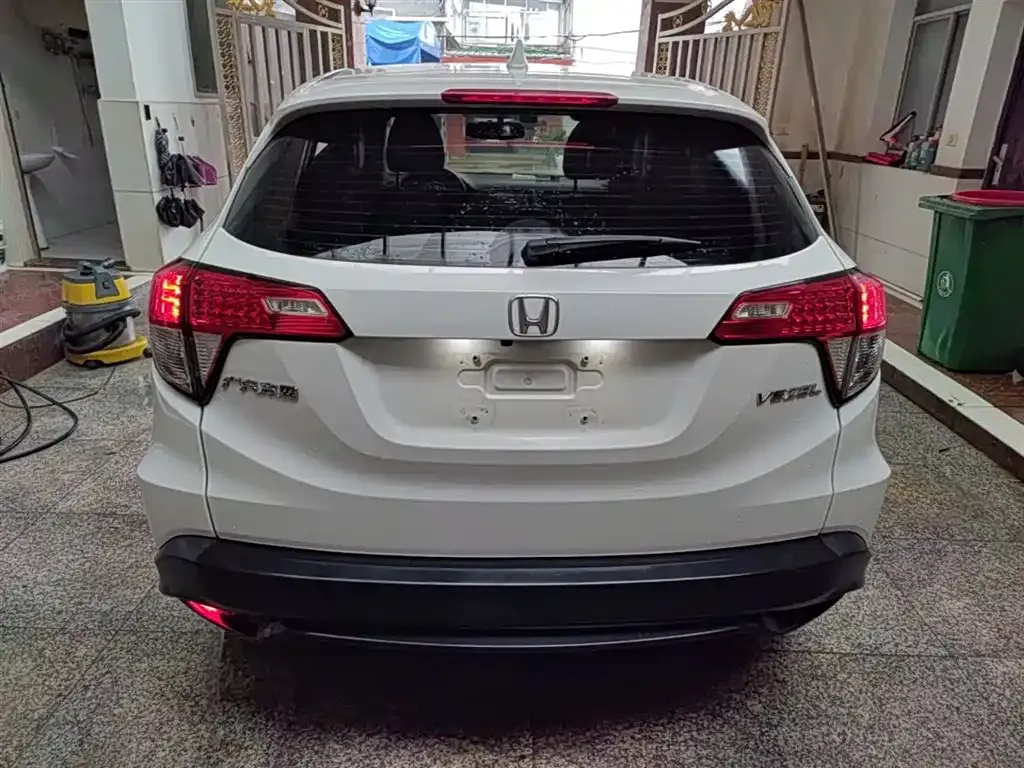 Honda Vezel 2021 из CN, фото 8