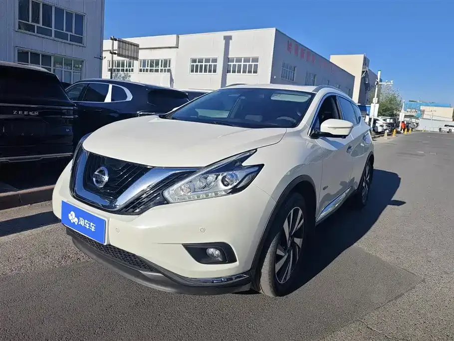 Nissan Murano — фото 1