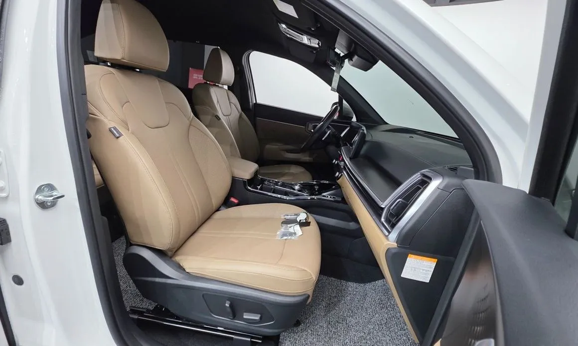 Kia Sorento — фото 10