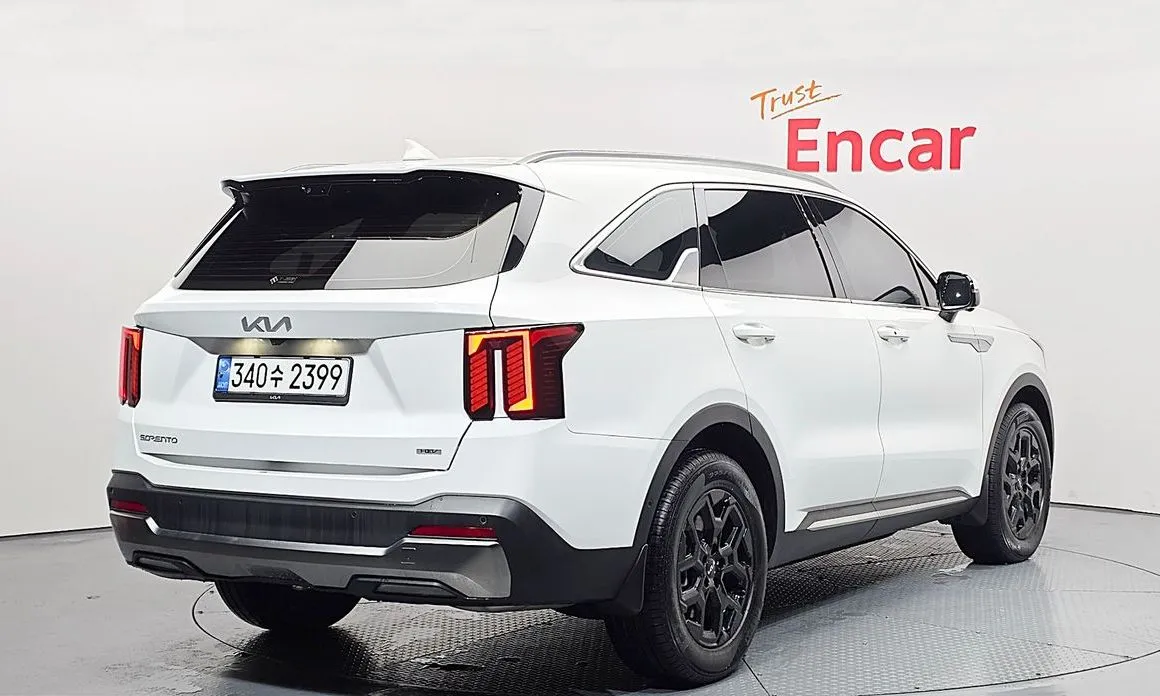 Kia Sorento — фото 5