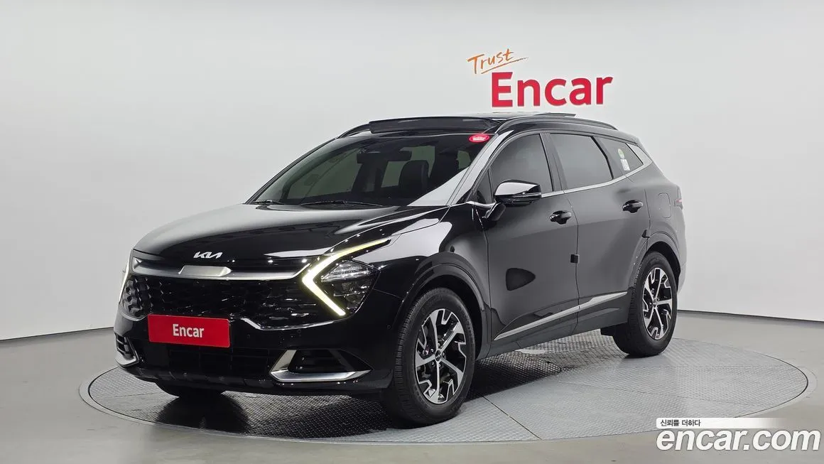 Kia Sportage — фото 1