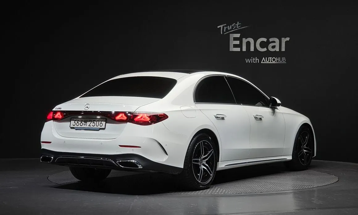Mercedes-Benz E-Class 2026 из KR, фото 3