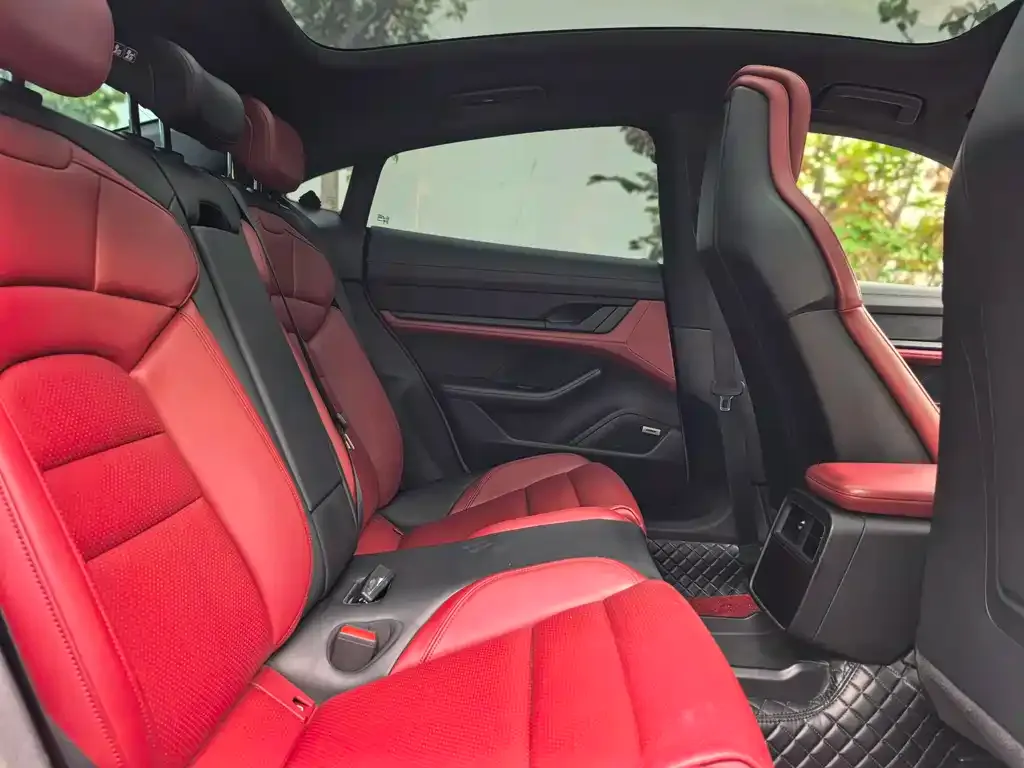 Porsche Taycan 2021 из CN, фото 2