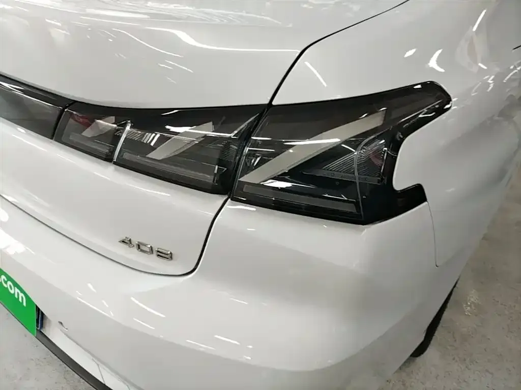 Peugeot 408 2024 из CN, фото 4