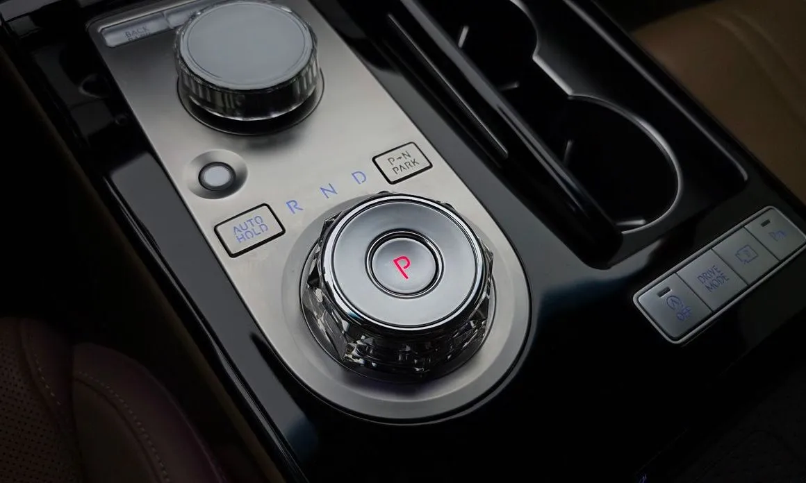 Genesis G80 — фото 9