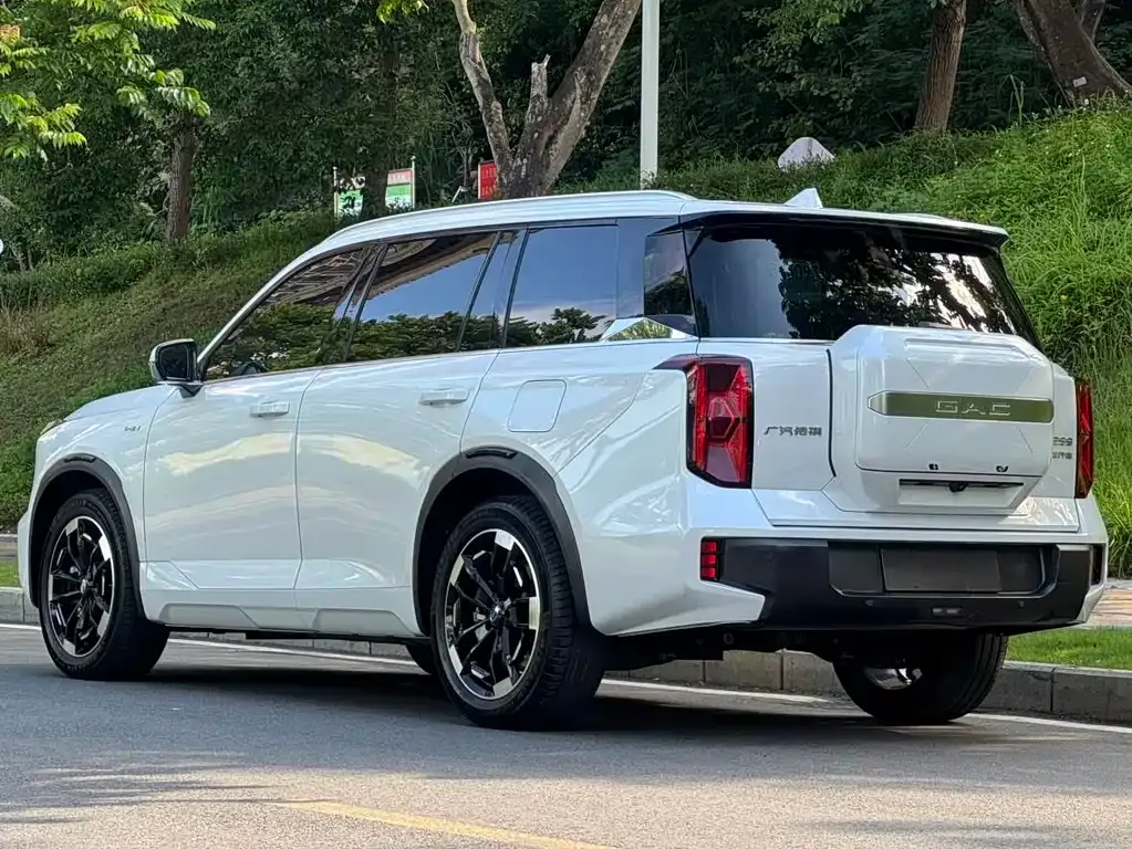 GAC Motor Trumpchi ES9 — фото 6