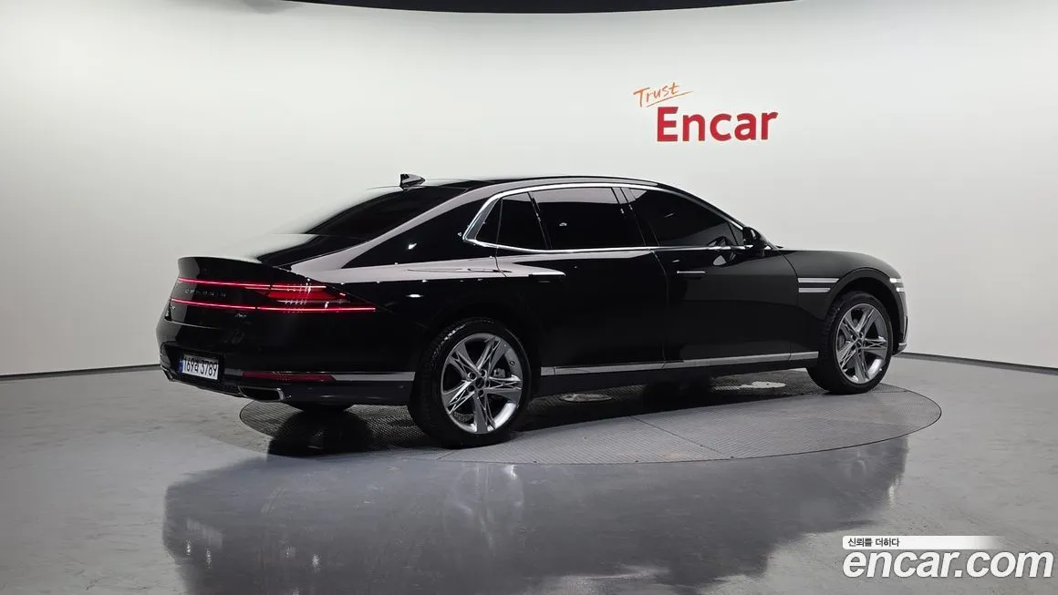Genesis G90 — фото 10