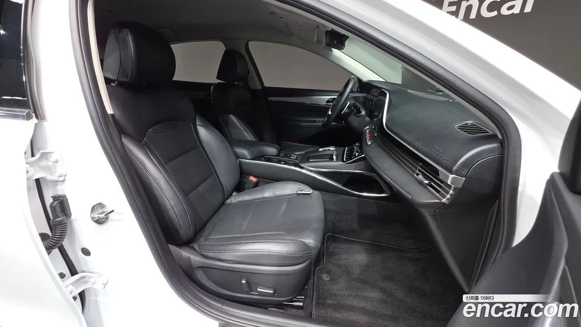 Hyundai Grandeur 2023 из KR, фото 8